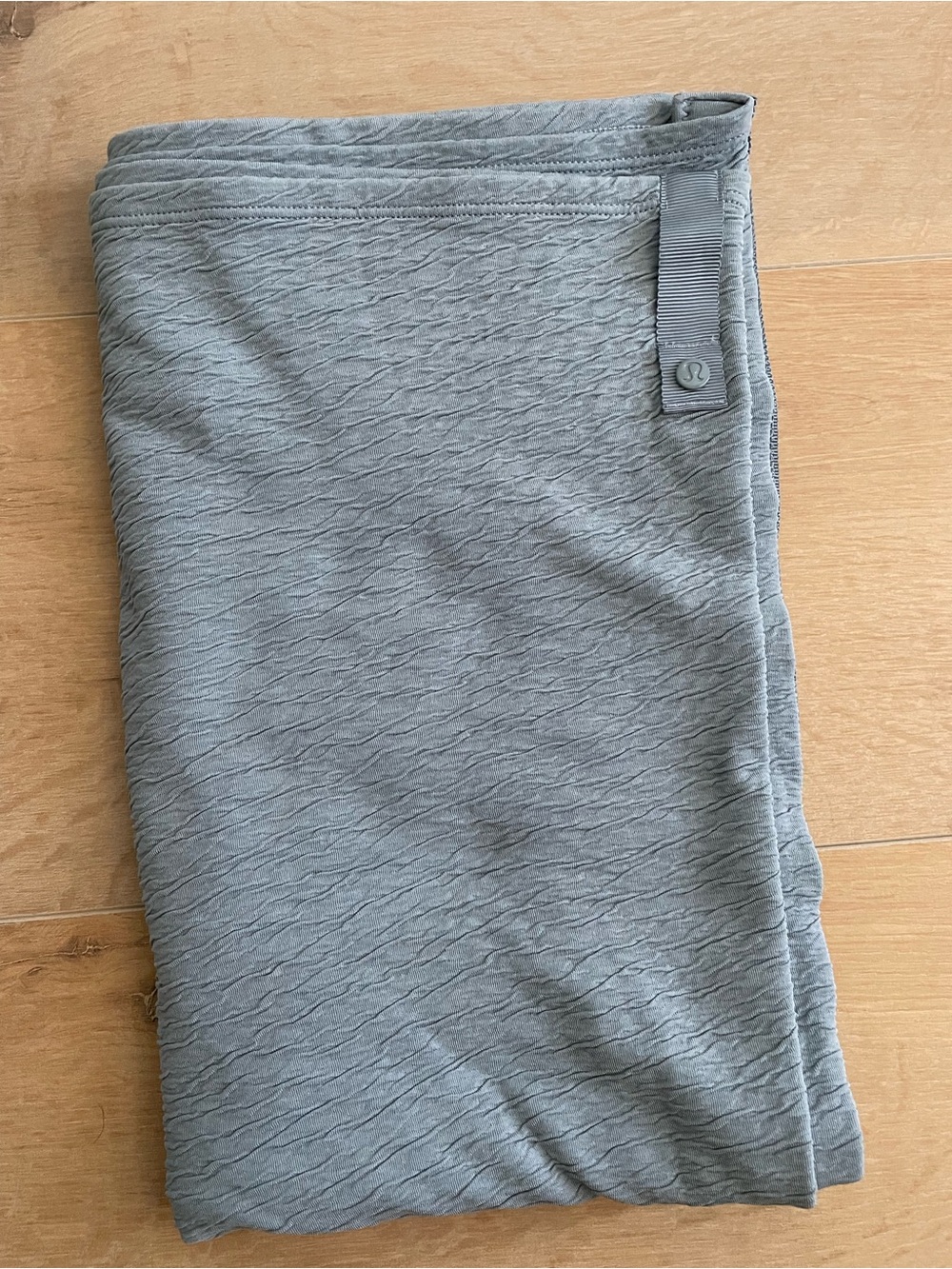 LULULEMON Vinyasa - Light Greyish Blue Textured
